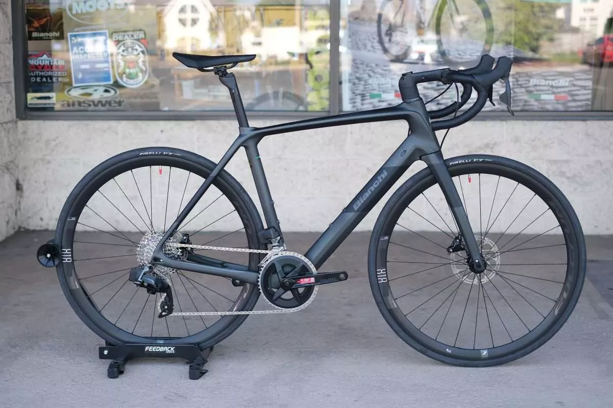 Bianchi Infinito CV Rival AXS