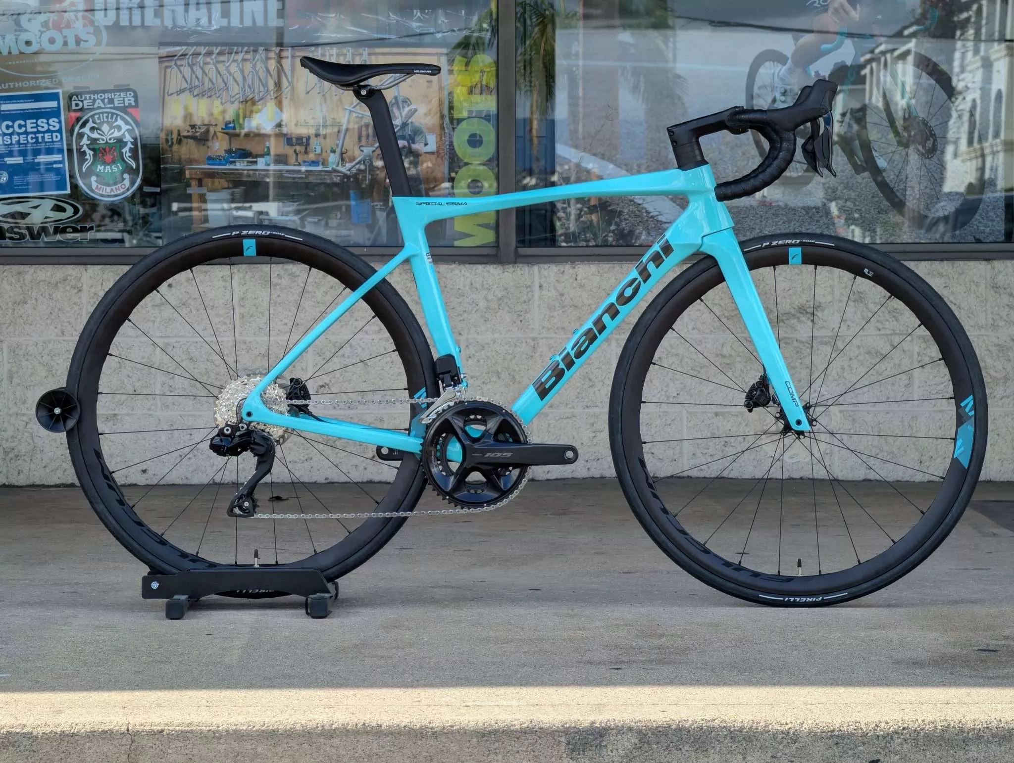 Bianchi Specialissima Comp 105-Di2 - Complete + Ready to Ship!