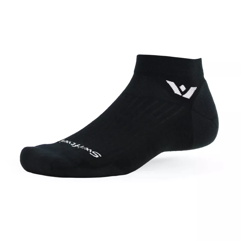 Swiftwick Pursuit Ankle Socks